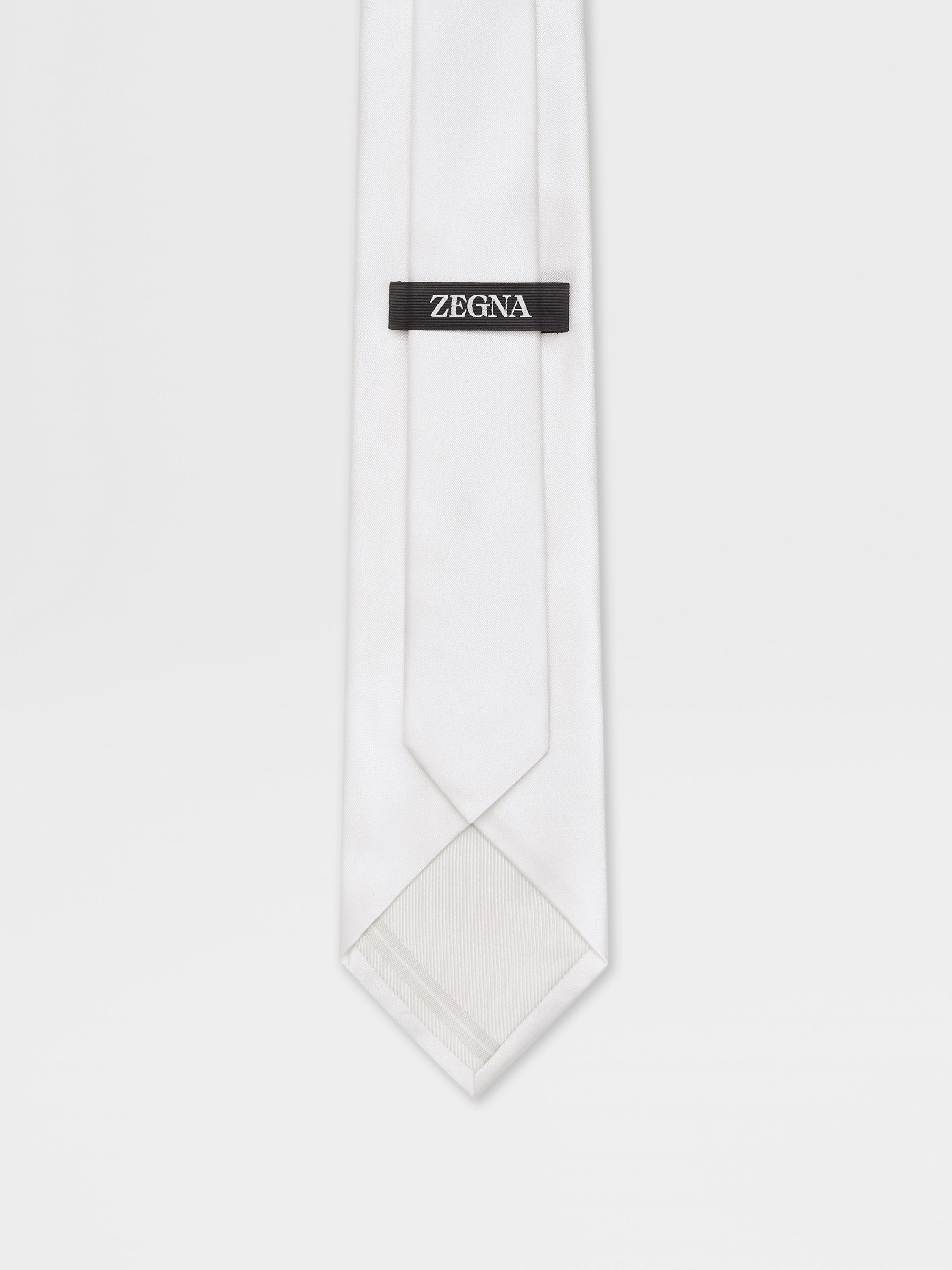 White Silk Tie Product detail photo #2