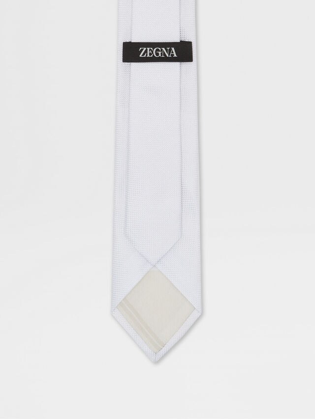 Light Grey Silk Tie Product detail photo #2