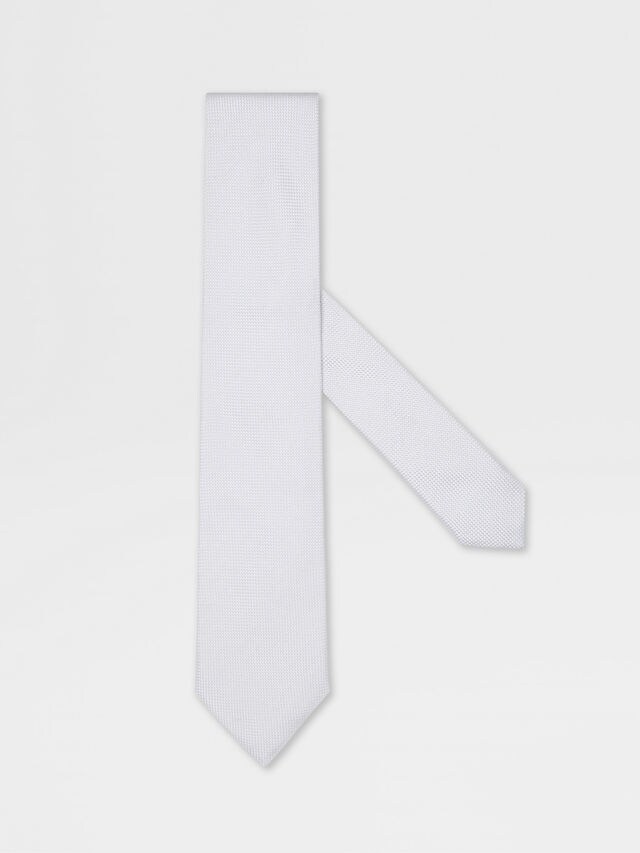 Light Grey Silk Tie Main product photo