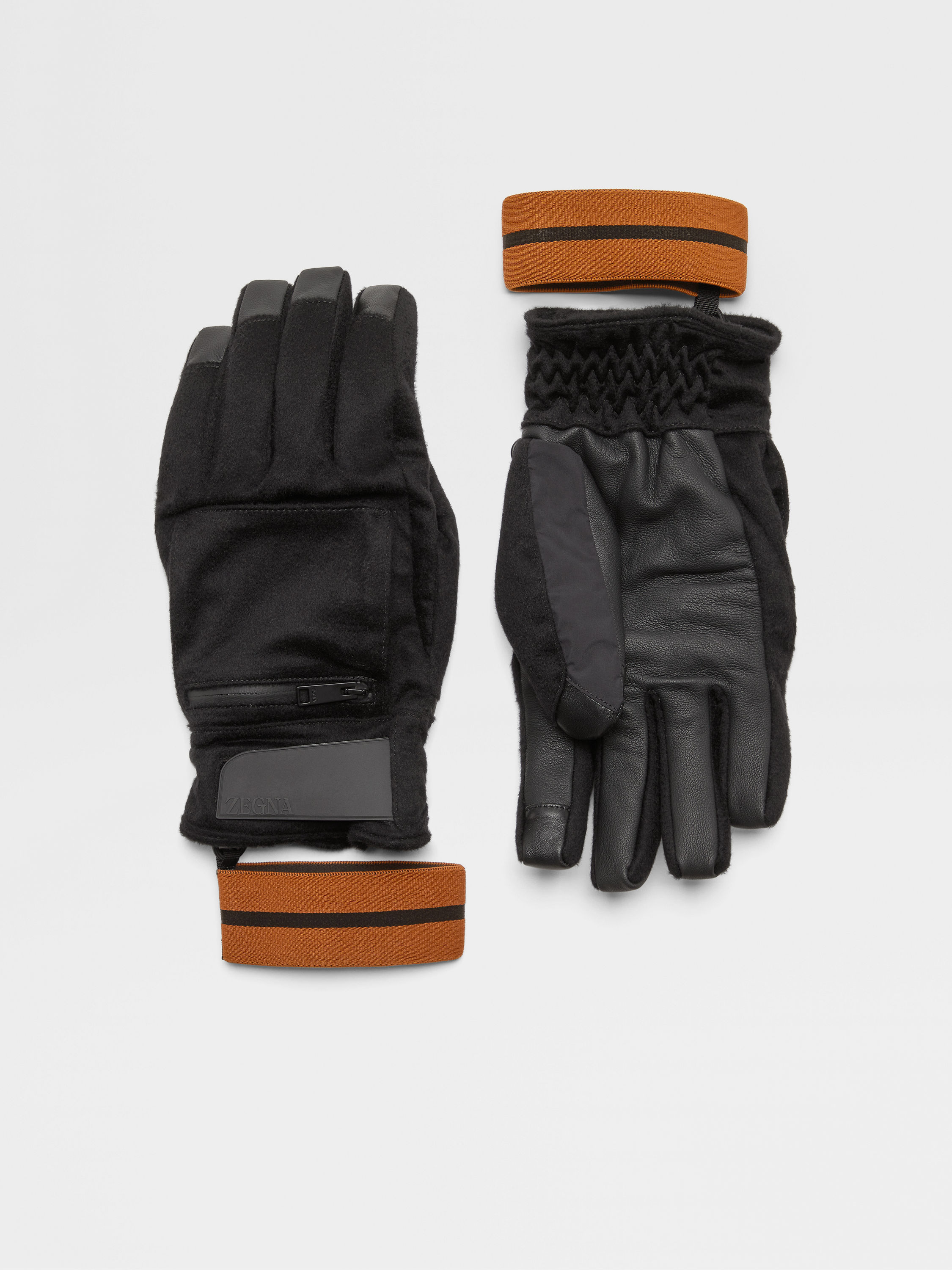 Black Oasi Cashmere Ski Gloves Main product photo