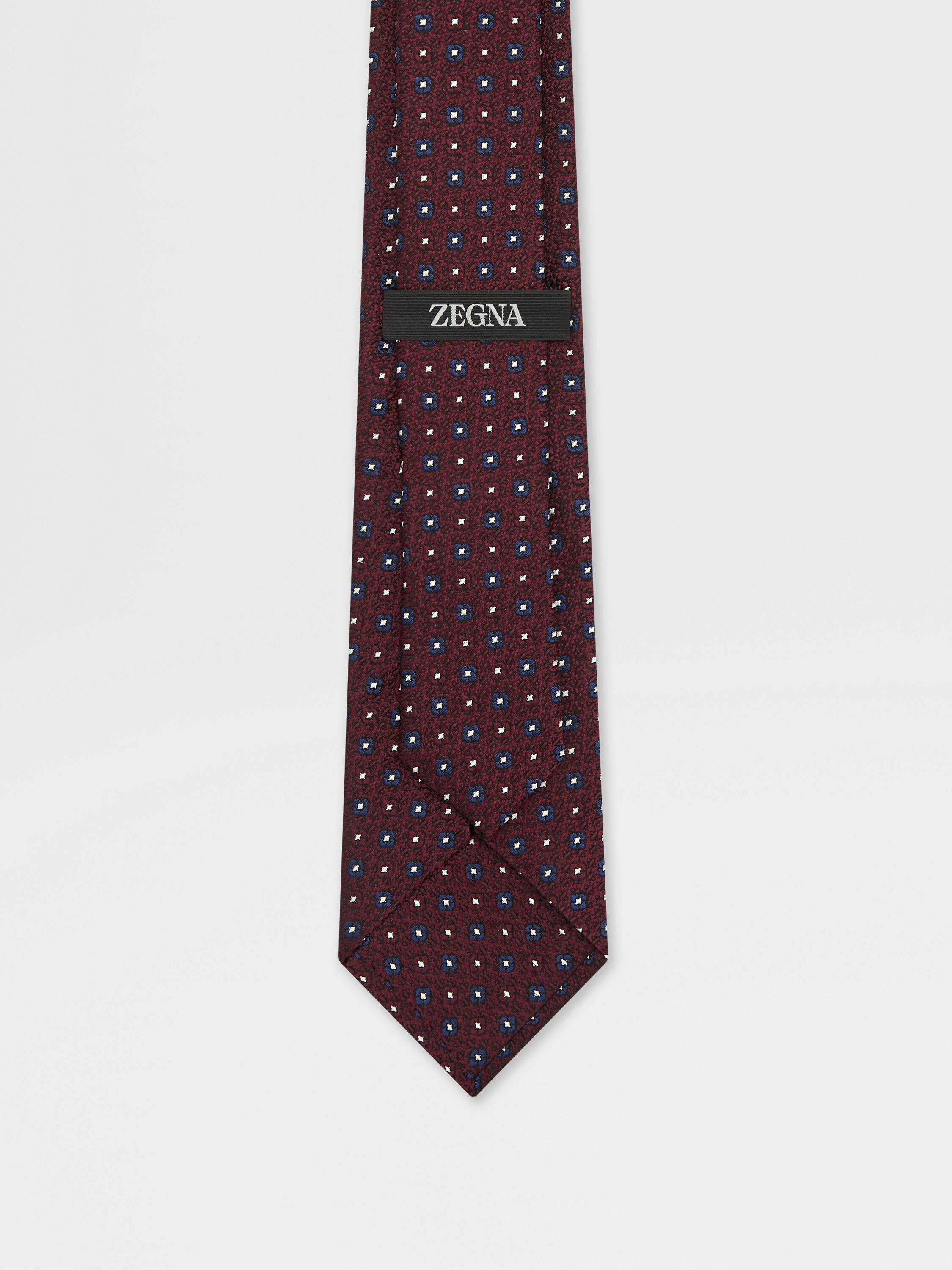 Burgundy Silk Tie Product detail photo #2
