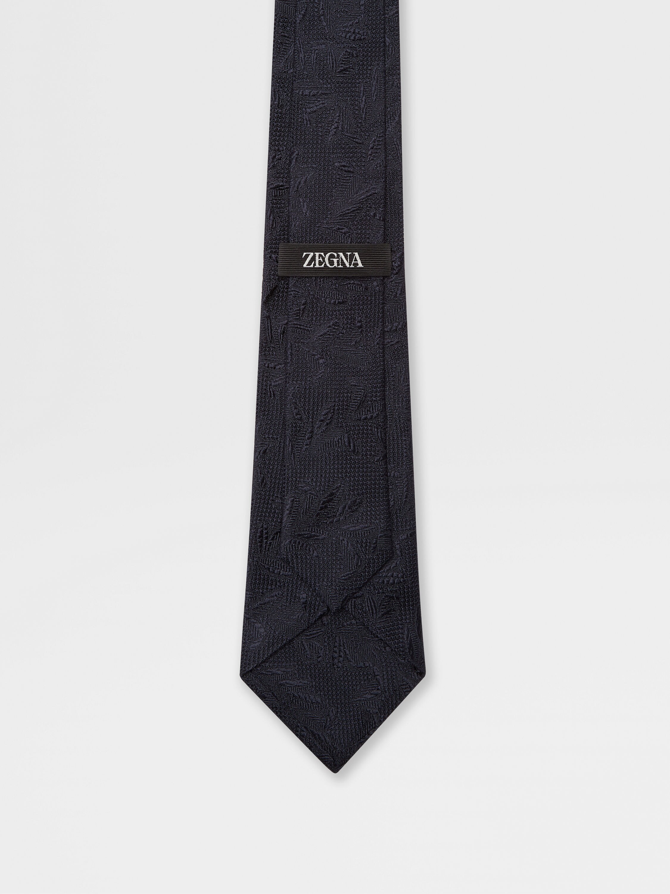 Dark Blue Silk Tie Product detail photo #2