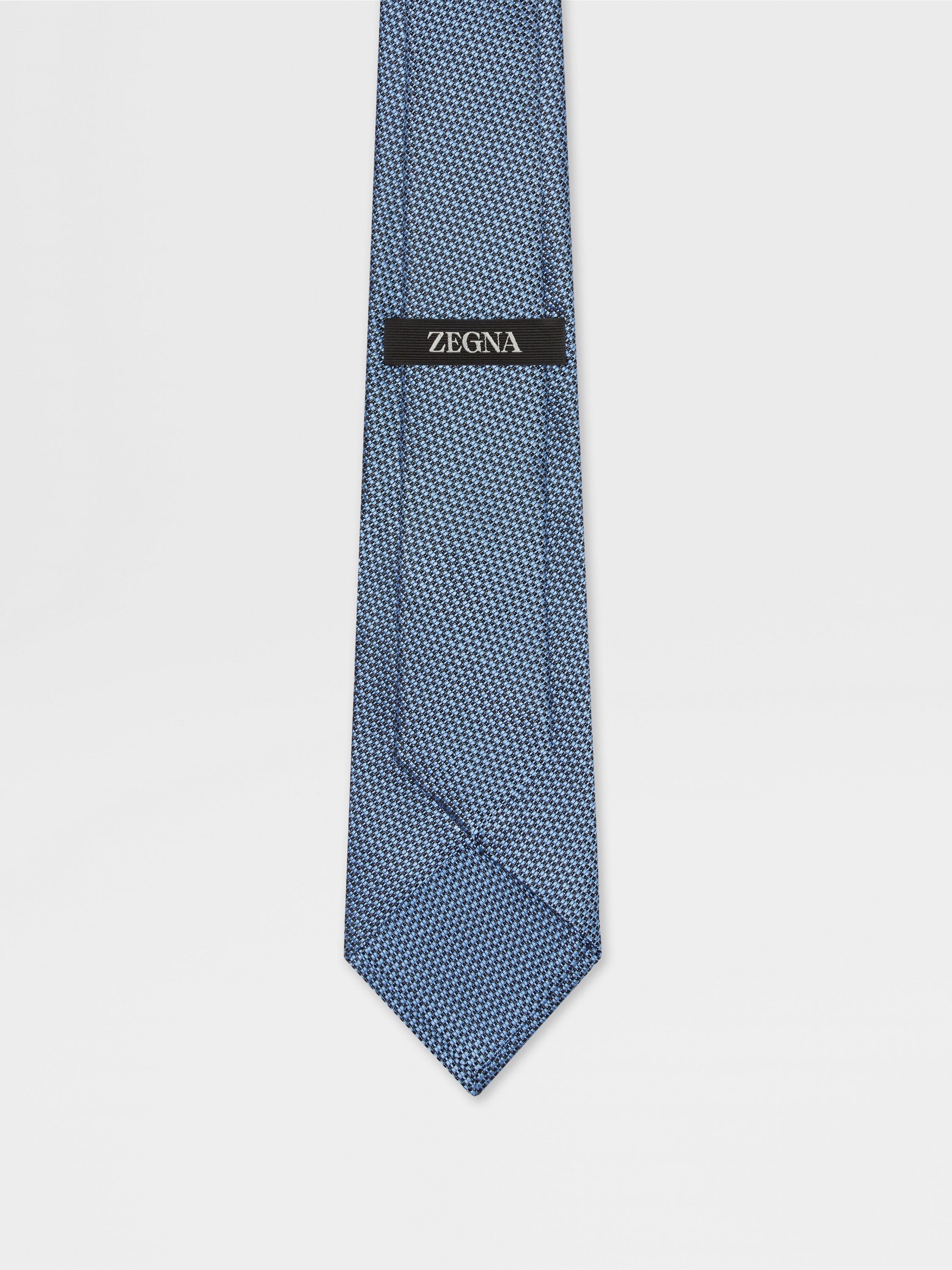 Krawatte aus Seide in Hellblau Detailfoto #2 des Produkts