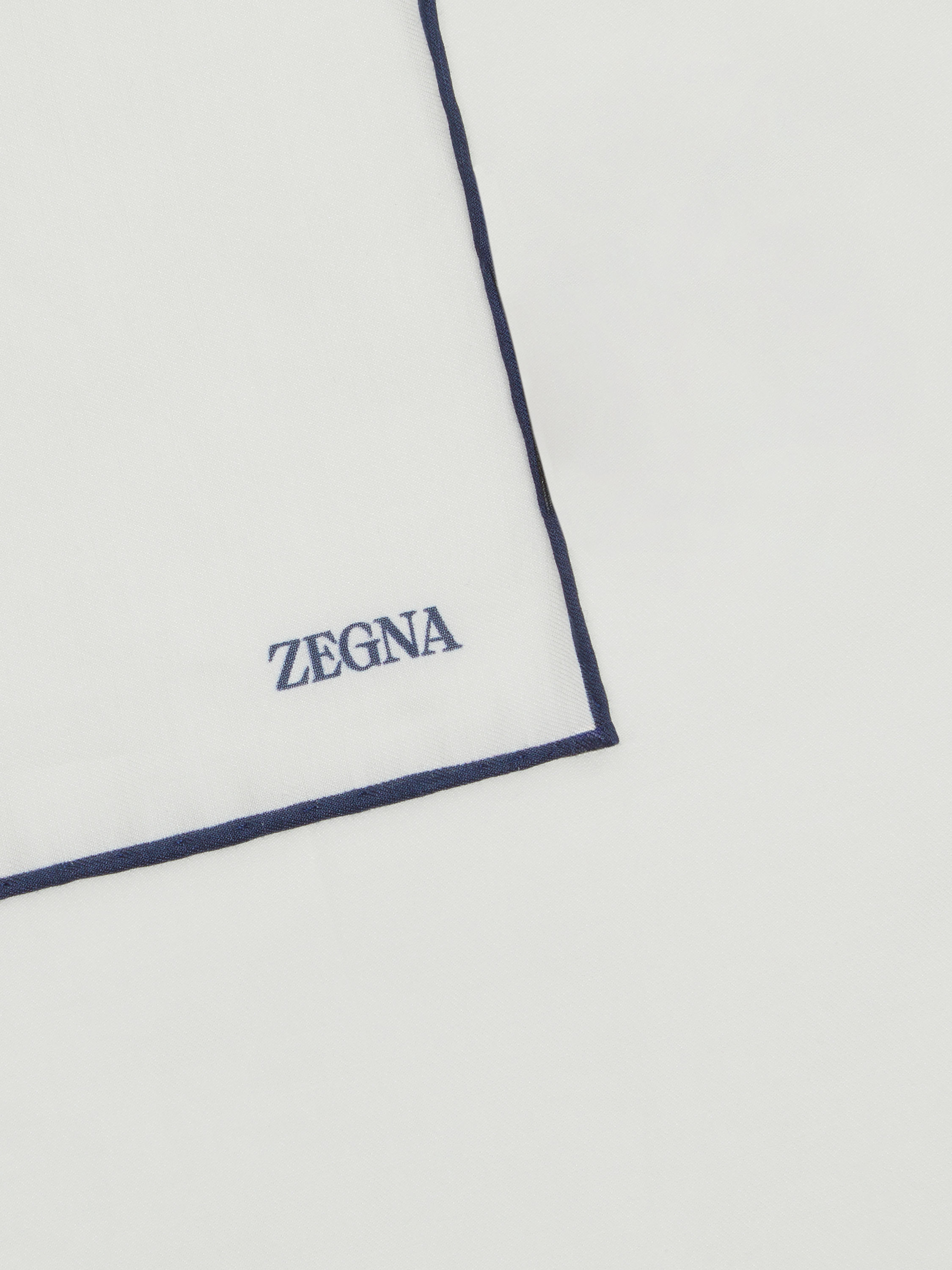 午夜蓝棉及桑蚕丝混纺口袋巾 产品细节图 #1