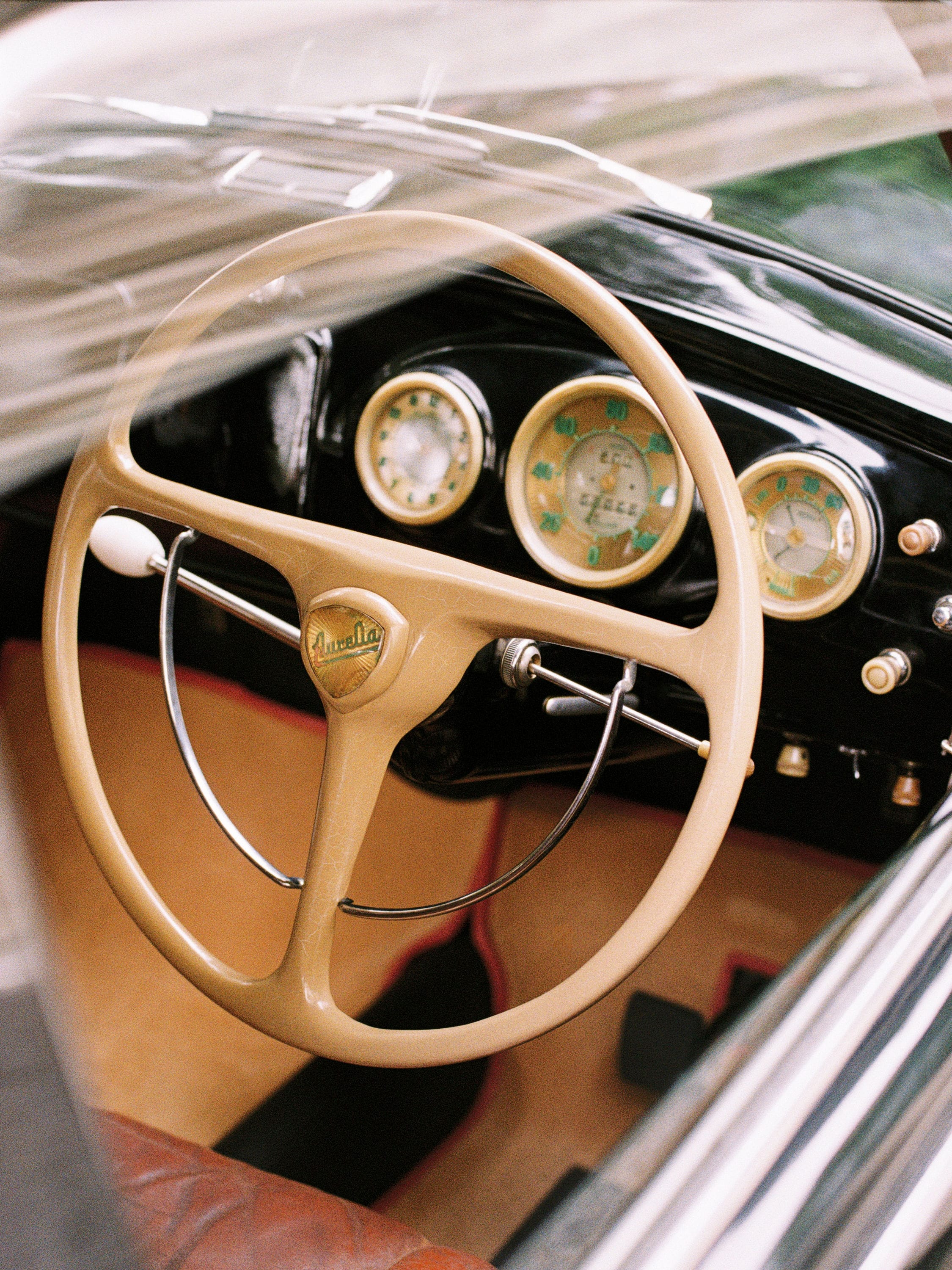 A Trivero Eau De Parfum Product detail photo #5